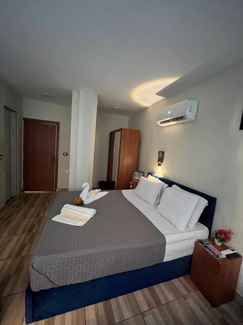 Downtown Hotel